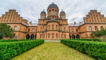 Yurtdışında Üniversite Okumak