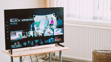 Birbirinden Absürd Komedi Dizisi Önerileri 2021!