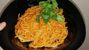 Sebzeli Makarna Tarifi Sebzeli Makarna Nasıl Yapılır ?