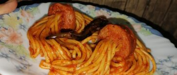 Sucuklu Makarna Tarifi ? Sucuklu Makarna Nasıl Yapılır ?