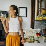 Ayakta Su İçmenin Zararları Nelerdir? 5 Neden