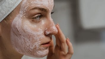 evde dogal cilt maskesi 10 etkili isilti formulu 2