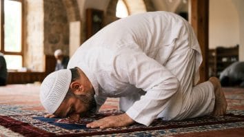 tovbe namazi nasil kilinir duasi ve ardindan okunacak dualar