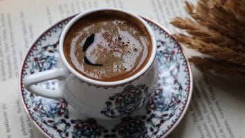 turk kahvesi nasil yapilir kopuklu pisirme sirlari