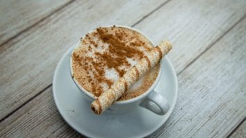 sahlep nasil yapilir kivamli kis icecegi tarifi