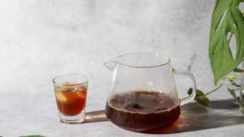 cold brew nasil yapilir evde adim adim soguk demleme